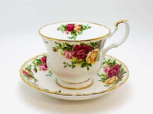 SOLD! Vintage Royal Albert Old Country Roses Teacup and Saucer