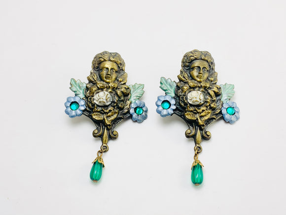 Vintage JJ Jonette Designer clip-on earrings