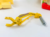 1986 Britains Post Hole Digger 1:32 Scale Model