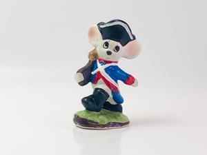 Vintage Lefton Revolutionary Soldier Mouse