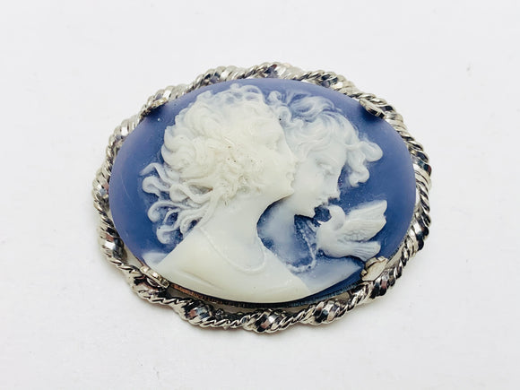 Vintage Cameo Sisters Brooch