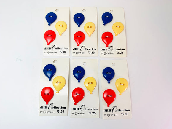 18 Vintage Plastic Balloon Buttons
