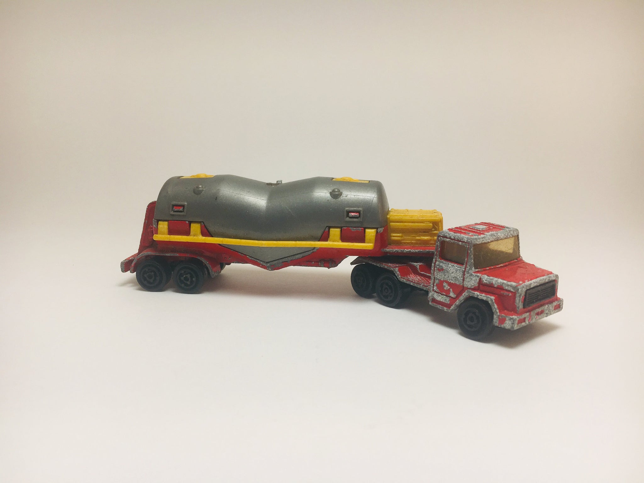 Majorette no 379 Magirus Semi Tanker Truck. Vintage. Made in France. 1/100