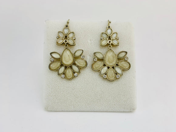 1970’s Filigree Rhinestone Dangle Earrings